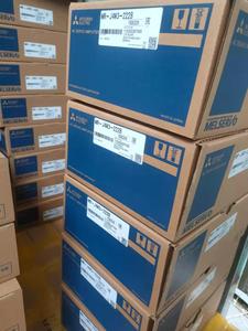 Motor de Alto Torque MR-J4W3-222B MR-J4W3-444B MR-J4W2-22B MR-J4W2-44B para Aplicaciones con Marco de 42 mm, Nuevo - Product Image 6