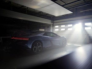 BYD Yangwang U9, Nuova Supercar Elettrica Cinese con Motore da 300kW e Autonomia 401-500km, Veicolo Elettrico Puro Usato - Product Image 4