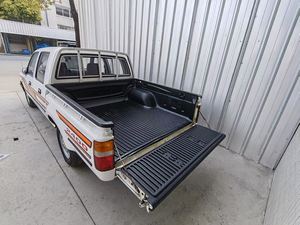 Forro de Caja de <span class=keywords><strong>Camioneta</strong></span> Impermeable de HDPE Directo de Fábrica para Toyota <span class=keywords><strong>Hilux</strong></span> 1997 <span class=keywords><strong>Doble</strong></span> <span class=keywords><strong>Cabina</strong></span> 4x4 Todoterreno - Product Image 5