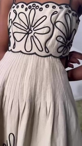 Vestido Largo <span class=keywords><strong>Elegante</strong></span> con Espalda Descubierta y Aberturas de Enyami Resort, Vestido Boho con Bordado Floral Personalizado y Volantes para Mujer - Product Image 4