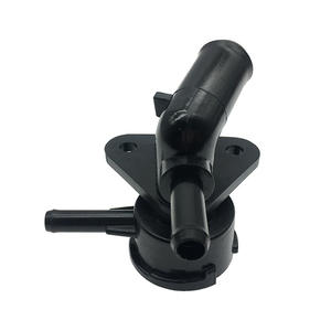 LFB7-15-17YA เหมาะสำหรับฐานถังน้ำเข้า M5ของมาสด้าข้อต่อตัวทีฐานท่อด้านบน - Product Image 1