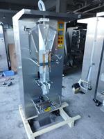 Machine automatique verticale de remplissage et de scellage de sachets pour boissons et poudres liquides, pour sacs en plastique, de bonne qualité et performante