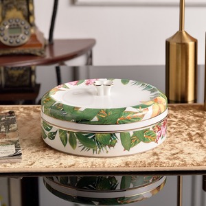 Assiette à fruits secs en céramique pour le Nouvel An européen, vente chaude, assiette à bonbons, boîte de rangement pour noix avec couvercle - Product Image 2