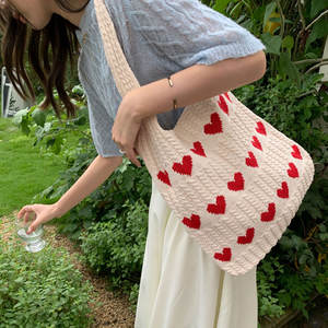 2025 personnalisé amour coeur motif tricoté sac à bandoulière tissé Crochet main sac fourre-<span class=keywords><strong>tout</strong></span> - Product Image 3