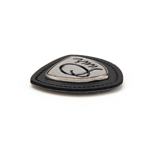Logotipo personalizado PU Leather <span class=keywords><strong>Garment</strong></span> Labels com placa de metal para Jeans Bags Hats - Product Image 5