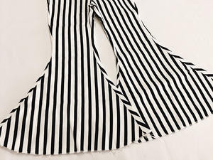 กางเกงยีนส์เด็กขาบานลายทางขาวดำ ดีไซน์ใหม่ปี 2022 ขายดี พร้อมยางยืดที่เอว - Product Image 6