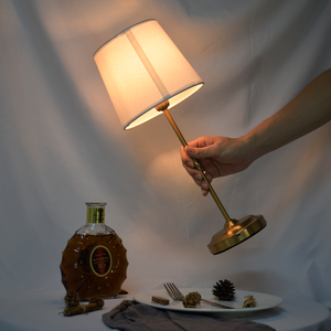 2025 mới vô cấp Dimmable ánh sáng pin Powered không dây di động vải bóng râm nhỏ tối giản Đèn bàn - Product Image 1