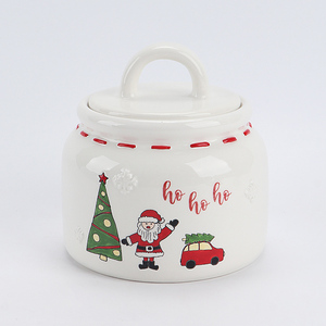 Plateau de Noël festif en céramique à 4 compartiments - Motif Père Noël, sapin et canne à sucre avec bords cousus rouges. - Product Image 5