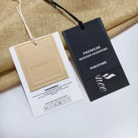 DP31 High CTR Social Media QR Tags pour chaussures Custom UTM Tracking Scannable Premium Website Hang Tags Packaging