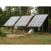 Support de montage solaire personnalisé avec structure en acier galvanisé, système de structures de montage au sol pour panneaux photovoltaïques