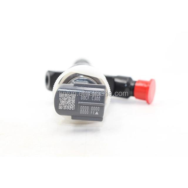 for TOYOTA HIACE HILUX 2KD-FTV engine common rail injector 095000-5881 23670-30050 23670-39096 095000-5880 nozzle DLLA145P1024