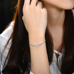 Benutzer definierte Luxus hand gefertigte klassische Frauen Geschenke Rhodiniert Weiß CZ Sterling Silber personal isierte Designer Herz Armbänder - Product Image 5