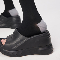 Chaussettes de compression pour jeunes à blocage de couleur avec pression circulatoire pour soulager l'œdème, la fatigue, les chaussettes de sport de yoga, logo en bas