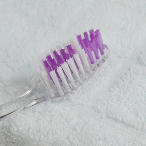 Cepillo <span class=keywords><strong>de</strong></span> <span class=keywords><strong>dientes</strong></span> <span class=keywords><strong>transparente</strong></span> <span class=keywords><strong>de</strong></span> alta calidad y barato para el mercado <span class=keywords><strong>de</strong></span> África y Asia del Sur - Product Image 5