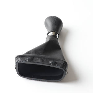 Funda de cuero para pomo de palanca de cambios de coche, protección para palanca de cambios Mercedes Benz Clase C W203 W209 - Product Image 4