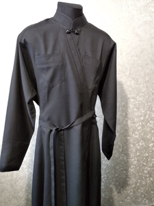 Sotana Ortodoxa de Gabardina con Bordado Dorado, Poliéster Mate, Hecha a Mano, para Sacerdotes, Uso en las Cuatro Estaciones, Opciones de Color Personalizadas - Product Image 2