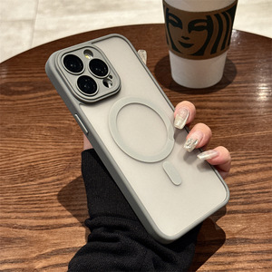Translucide givré acrylique <span class=keywords><strong>Mag</strong></span> Protection complète de l'appareil photo antichoc sûr étui de téléphone portable magnétique pour <span class=keywords><strong>iPhone</strong></span> 17 16 15 14 Pro Max - Product Image 2
