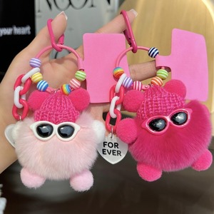 2025 oferta caliente al por mayor llaveros de felpa listos para enviar colgante de llavero de coche de <span class=keywords><strong>juguete</strong></span> de peluche de dibujos animados - Product Image 3