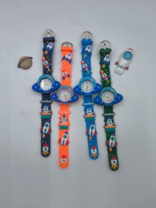 <span class=keywords><strong>Montre</strong></span>-Bracelet de Sport Numérique à Quartz pour Enfants, Design Créatif, Dessin Animé, Petits Animaux et Voitures, Classique, en Plastique Acrylique, Résistante à l'Eau - Product Image 3