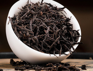 Tè Assam Invernale Riscaldante e Dimagrante, Ricco Aroma Fumoso, Compagno <span class=keywords><strong>per</strong></span> il <span class=keywords><strong>Freddo</strong></span>, Confezione Grande - Product Image 2