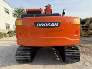Retroexcavadora Usada de 14 Toneladas, Tamaño Mediano, Doosan DX140LCA, con Pocas Horas de Trabajo, Excavadora de Cadenas de Segunda Mano Doosan DX140LCA - Product Image 4