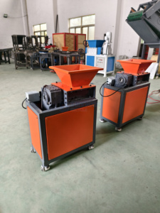 Pequeña Trituradora de Metal, Máquina Trituradora, Compre Trituradora Previa en Venta - Product Image 2
