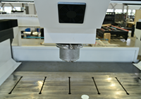 Vente flash - Machine de fraisage CNC à 3 axes extra rigide et robuste pour la production de moules en polyuréthane PMI de grande taille