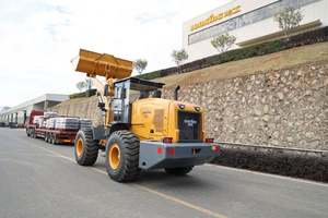 Chargeur LONKING CDM855H 5 tonnes efficace - Parfait pour les projets à grande échelle - Product Image 6