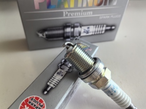 Bujías de Encendido de Iridio y Platino SPARK SILZKGR8B8S 94201 12120047375 para <span class=keywords><strong>BMW</strong></span> 120i 2.0T F20/B48, Precio Directo de Fábrica - Product Image 6