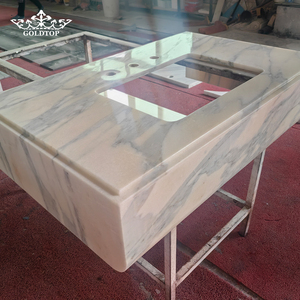 GOLDTOP Presenta Encimeras de Mármol Calacatta Vagli para Islas de Cocina y Superficies de Entretenimiento Exclusivas en Penthouses - Product Image 2