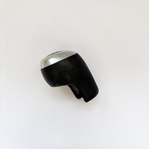 Chen Can Car Gear <b>Shift</b> <b>Knob</b> Universal Leather 5 Speed Manual Transmission <b>Shift</b> Lever For Bora - Product Image 3