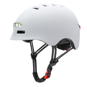 Superbsail EU Warehouse Scooter <span class=keywords><strong>Bicicleta</strong></span> eléctrica Lámpara Ciclismo Luz trasera inteligente <span class=keywords><strong>Casco</strong></span> para adultos MTB Motocicleta Accesorios <span class=keywords><strong>Casco</strong></span> - Product Image 6