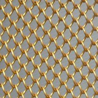 Clôture de sécurité en treillis métallique galvanisé à chaud, diamètre du fil de 1,2 à 5 mm, traitement thermique, service de modélisation 3D pour une protection renforcée
