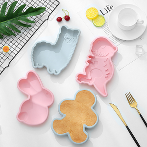 Moule à gâteau en silicone en forme d'animal alpaga de 6 pouces, dinosaure, lapin, plaque à pâtisserie - Product Image 6