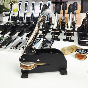 Sceau sec de poche en métal Main <span class=keywords><strong>Notaire</strong></span> Papier Handheld Gaufrage Seal Stamp Embosser Timbres - Product Image 3