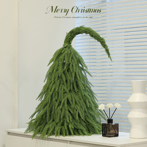 Mini sapin <span class=keywords><strong>de</strong></span> Noël artificiel compact à tige inclinée, simulation, pour bureau, Chine - Product Image 1