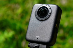 Zhang Xue para Osmo360, Cámara Deportiva Panorámica de 360 Grados, Grabadora de Conducción de Motocicletas, Pantalla de 2.0 Pulgadas, Resistente al Agua IPX7/IPX6, Sensor CMOS, 128 GB - Product Image 4