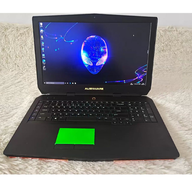 95% Brand New Original A-lienware 17 R2 Gaming Laptop I7-4720HQ GTX880M (4G), 16GB RAM, 512GB SSD, Best-selling 2025 New Model
