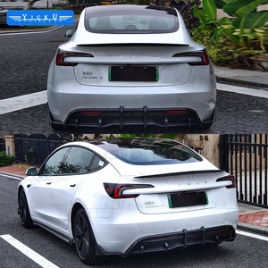 ชุดแต่งคาร์บอนไฟเบอร์แท้ ประกอบด้วยลิ้นหน้า สเกิร์ตข้าง ดิฟฟิวเซอร์หลัง สปอยเลอร์หลัง เหมาะสำหรับรถเทสล่า โมเดล <span class=keywords><strong>3</strong></span> ไวด์บอดี้ รุ่นปี 23 ที่ได้รับการปรับปรุง - Product Image 3