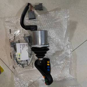 05754873 05561607 05561732 87611389 P5130200379 para BOMAG ROLLER BW206AD50 Conjunto de Joystick - Product Image 6