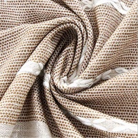 Nappe carrée décorative en coton et lin tissé nordique, écologique, durable, sans lavage, imperméable, antidérapante, à pompons, pour la maison (vente en gros)