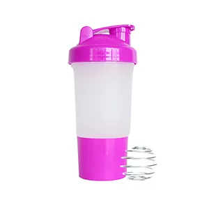 Bouteille d'eau de sport personnalisée de 500 ml Bouteilles shaker de protéines de gymnastique en plastique sans Bpa pour mélanges de protéines