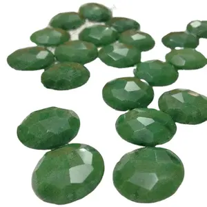 Piedras preciosas perlas al por mayor natural jade facetado teñido jade verde
