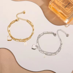 Bracelet tendance pour femme en acier inoxydable double couche avec pendentif cœur, bracelet cœur en or 18 carats - Product Image 3
