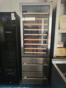 Réfrigérateur à vin intelligent Nuelead Ne-361 à porte vitrée simple, température constante, cave à boissons, refroidissement par air, sans givre - Product Image 6