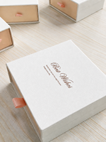Boîtes de rangement pour bijoux personnalisables en blanc et rose, recyclables, avec doublure en éponge pour l'emballage de montres, en stock, vente en gros par petites quantités
