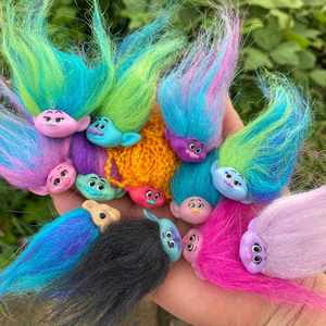 Mini poupées <span class=keywords><strong>Trolls</strong></span> vintage en PVC, poupées porte-bonheur, jouets magiques à cheveux féériques, collection de jouets pour enfants, pour projets scolaires, arts et artisanat, cadeaux de fête - Product Image 3