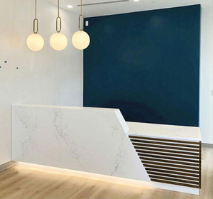 Comptoir de réception rond personnalisé au design moderne pour salon de coiffure, hôtel et hôpital, avec garantie de 10 ans, surface solide en marbre blanc - Product Image 1