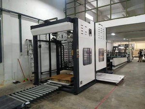 <span class=keywords><strong>Machine</strong></span> de laminage de flûtes à grande vitesse avec empileur à bascule - Product Image 2
