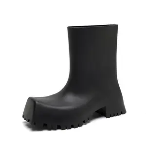 Botas de cubierta de zapatos a prueba de agua con estilo para caminar, engranaje cuadrado, goma de lluvia de fondo grueso, alta calidad, lujo, Original, informal, PVC EVA TPE